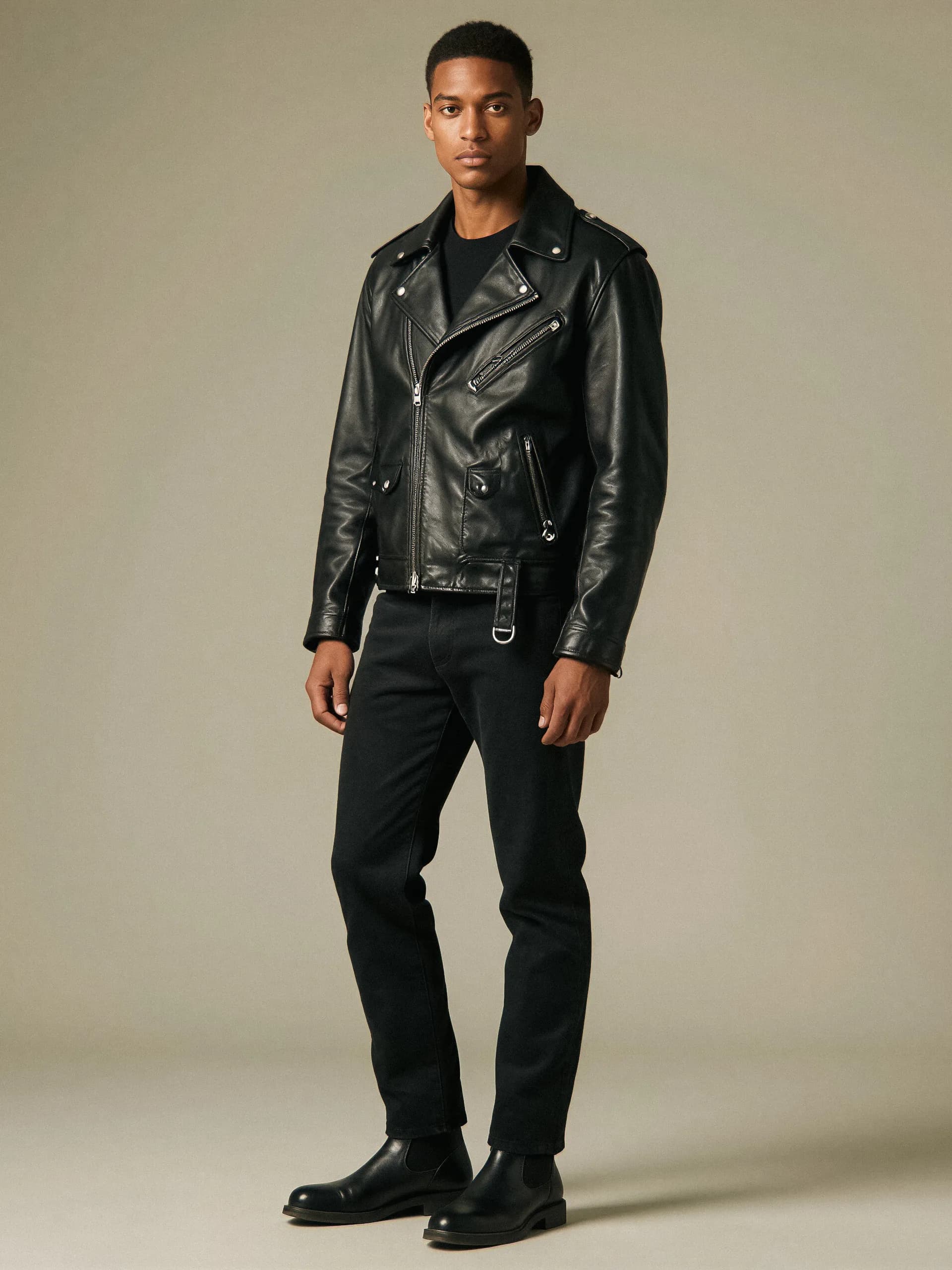 Commander leather jacket - side view