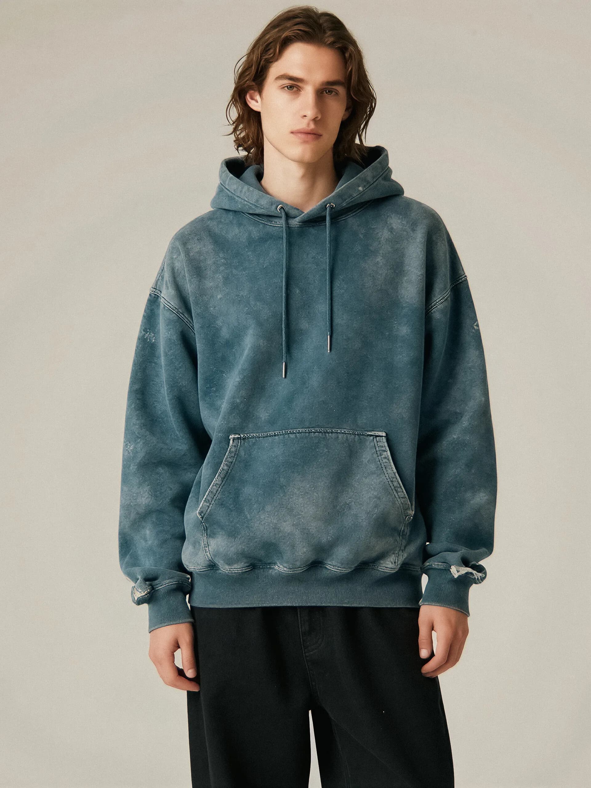 Essential oversized hoodie - torso view