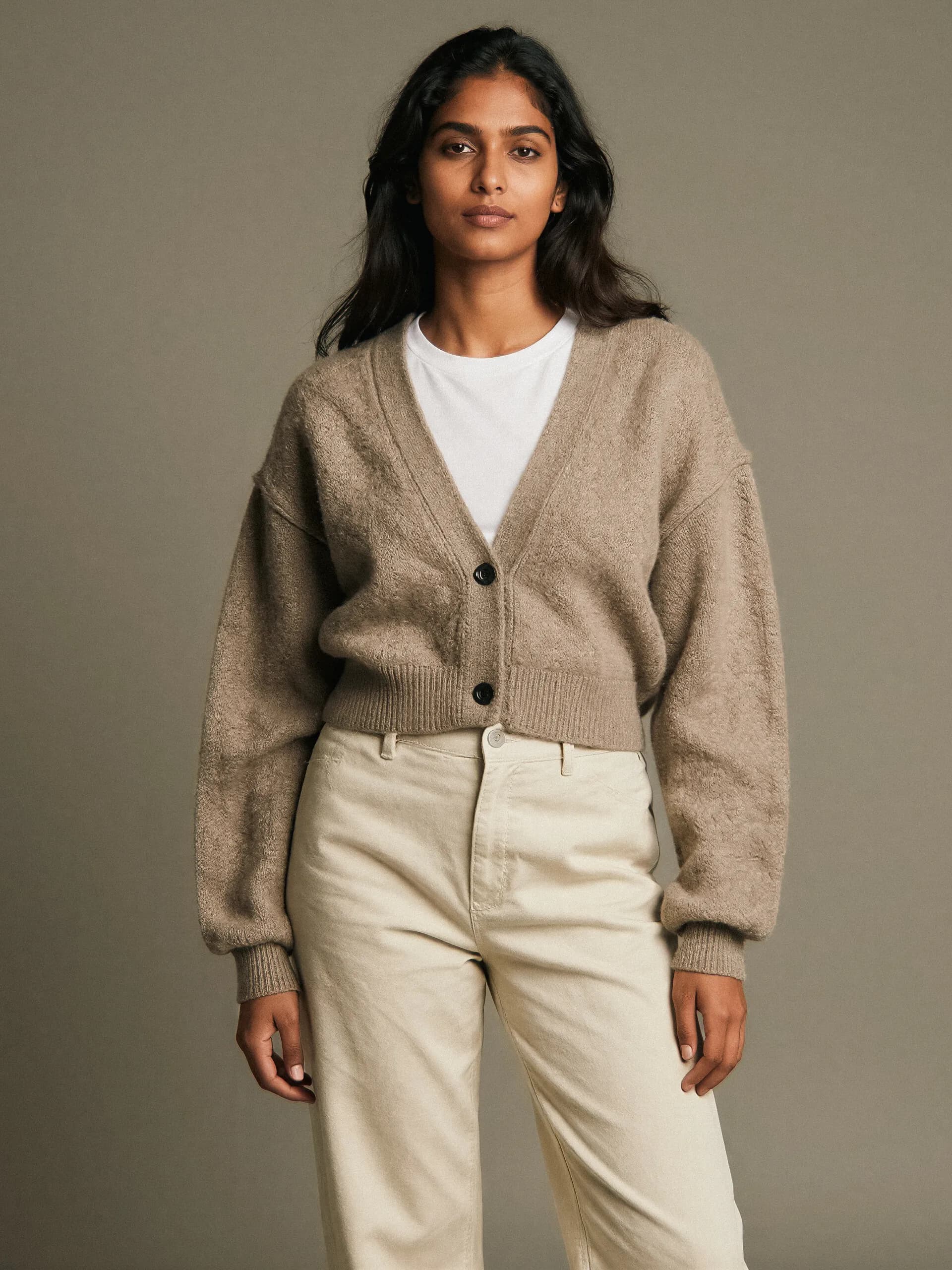 Cashmere cardigan coat - torso view